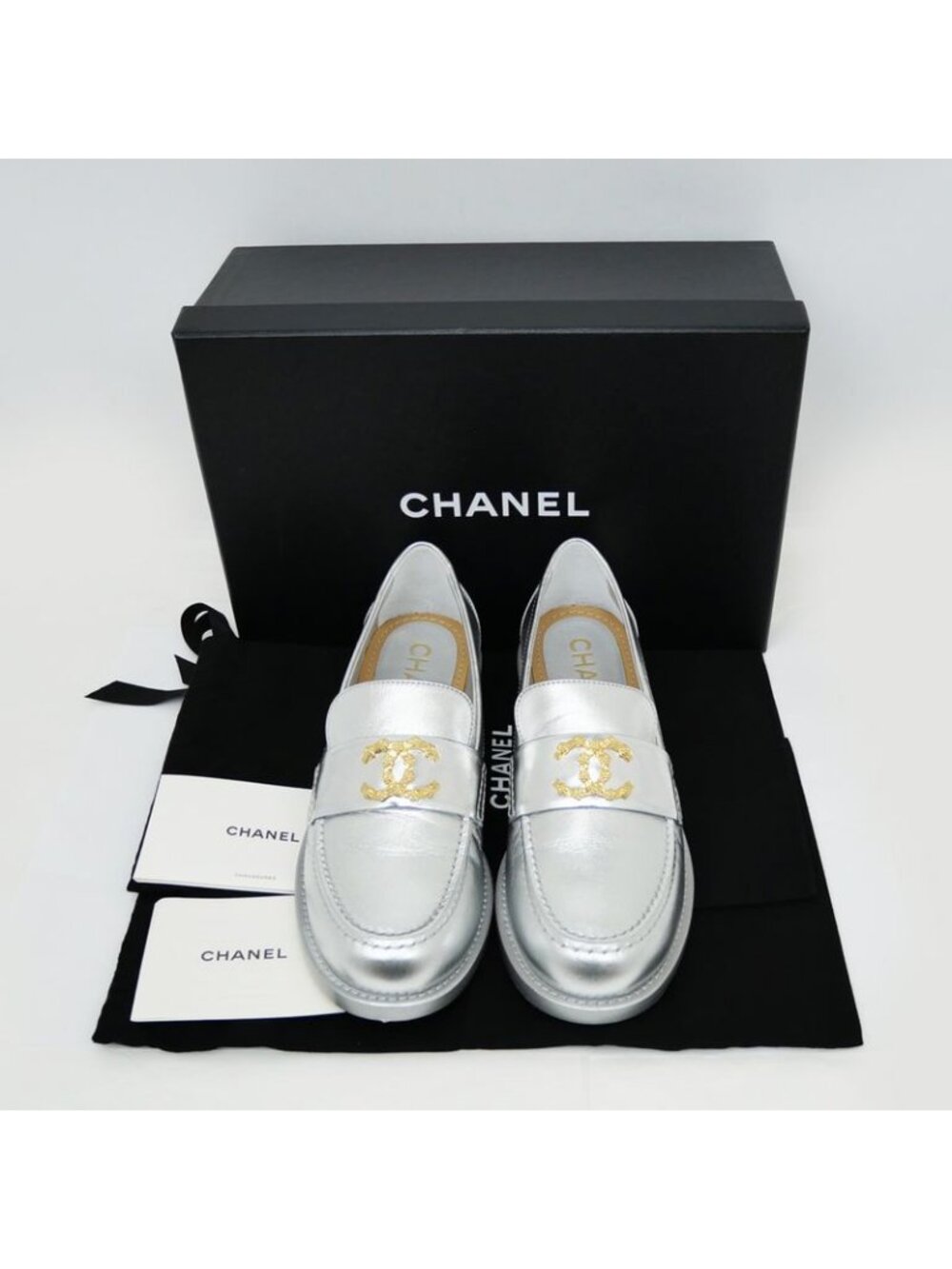Chanel CC Logo Leather Loafers Silver Gold Hardware 37 1 2 - Picture 10 of 10